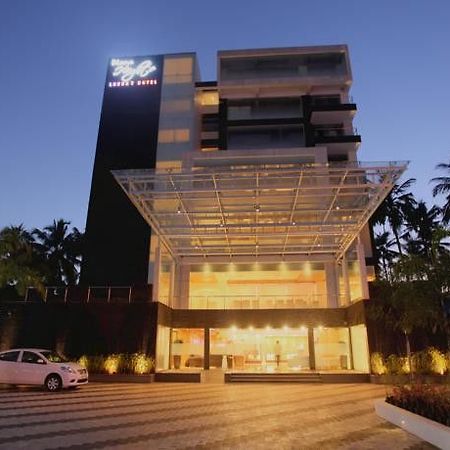 Diana Heights Luxury Hotel Nedumbassery Exterior photo